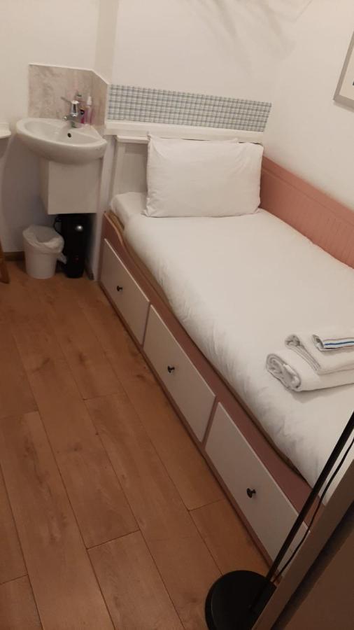 Apartment In Kings Cross Лондон Екстер'єр фото